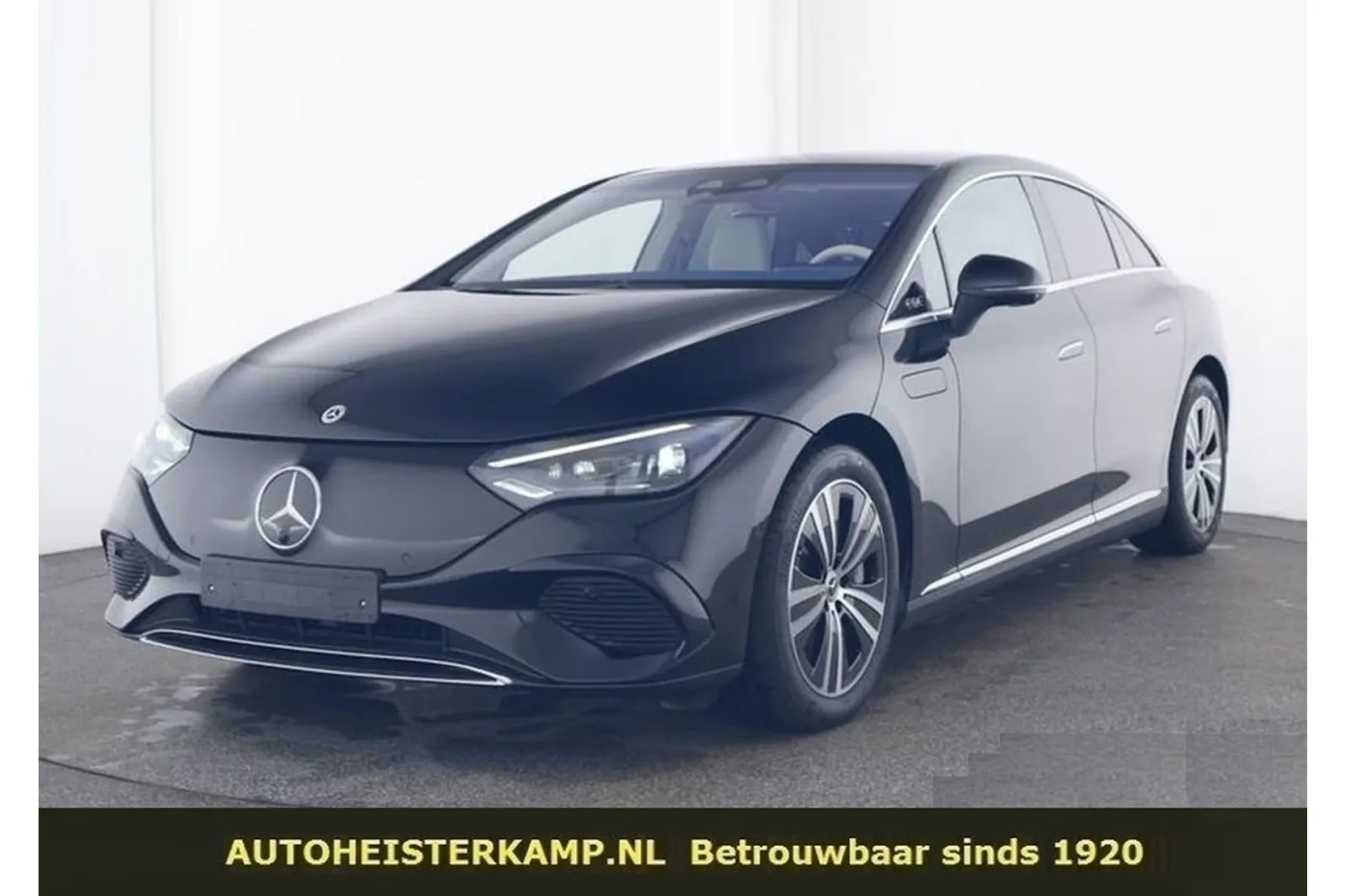 Mercedes-Benz EQE (2024) — foto 1