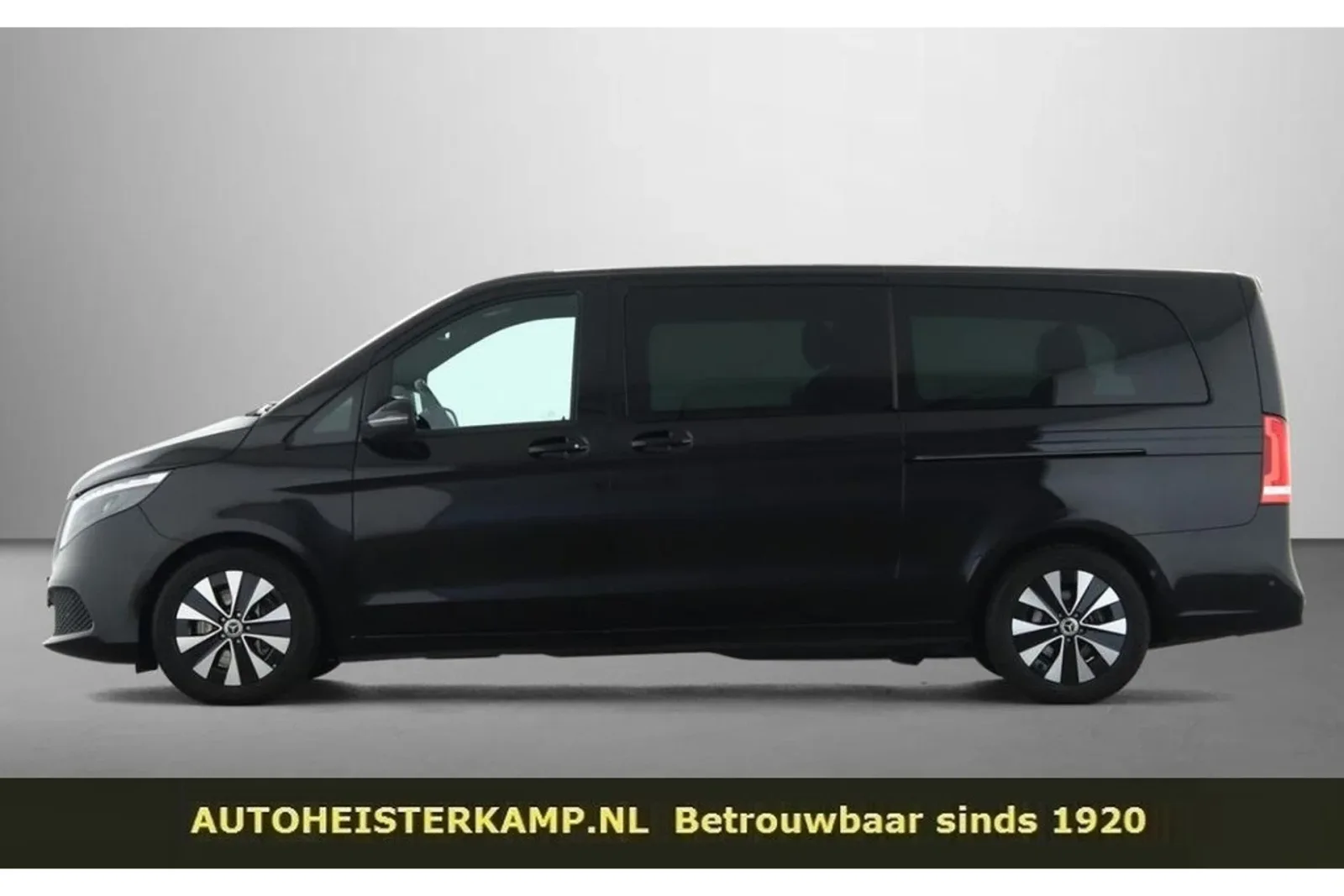 Mercedes-Benz V-Klasse (2023) — foto 1