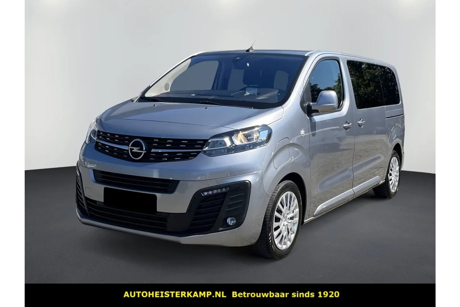Opel Zafira Life (2021) — foto 1