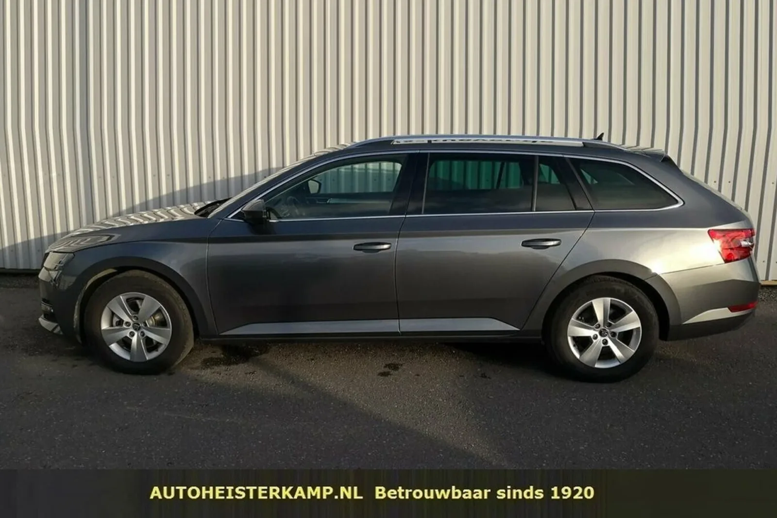 Škoda Superb (2023) — foto 1