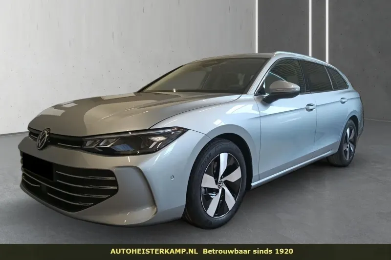 Volkswagen Passat (2024)