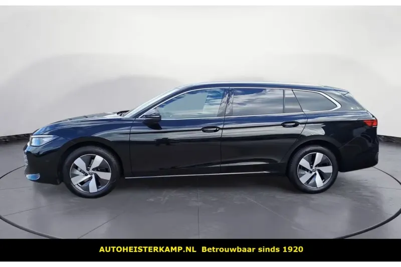 Volkswagen Passat (2025)