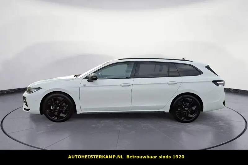 Volkswagen Passat (2025)