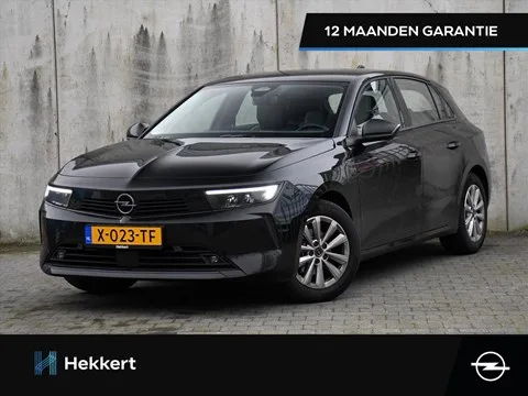 Opel Astra (2024) — foto 1