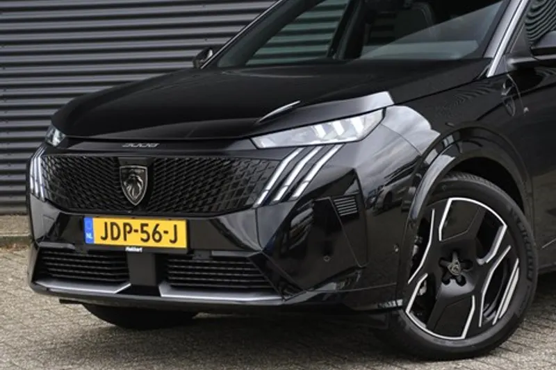 Peugeot 3008 (2025)