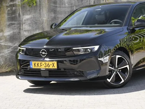 Opel Astra (2026) — foto 1
