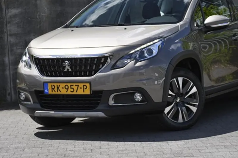Peugeot 2008 (2017)