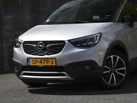 Opel Crossland X (2018) — foto 1