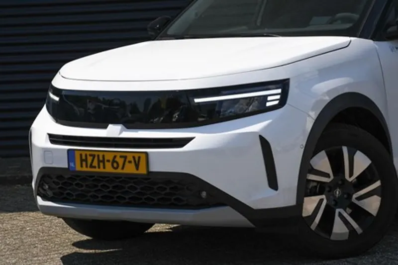 Opel Frontera (2025)