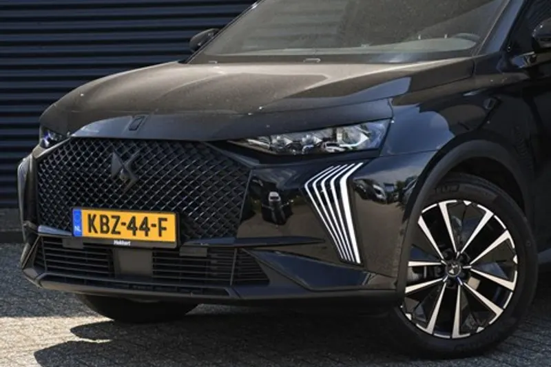 DS 7 (2025)