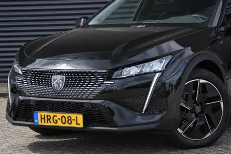 Peugeot 408 (2025)