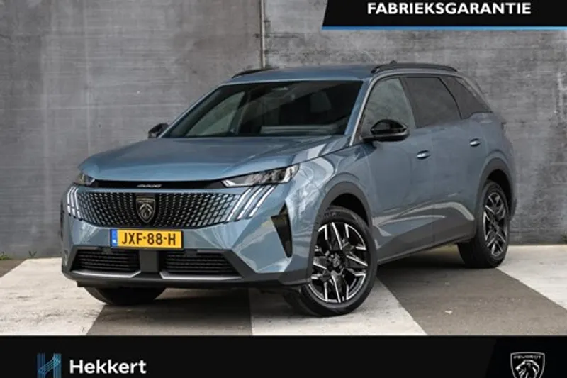 Peugeot 5008 (2025)