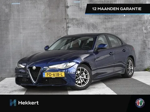 Alfa Romeo Giulia (2017) — foto 1