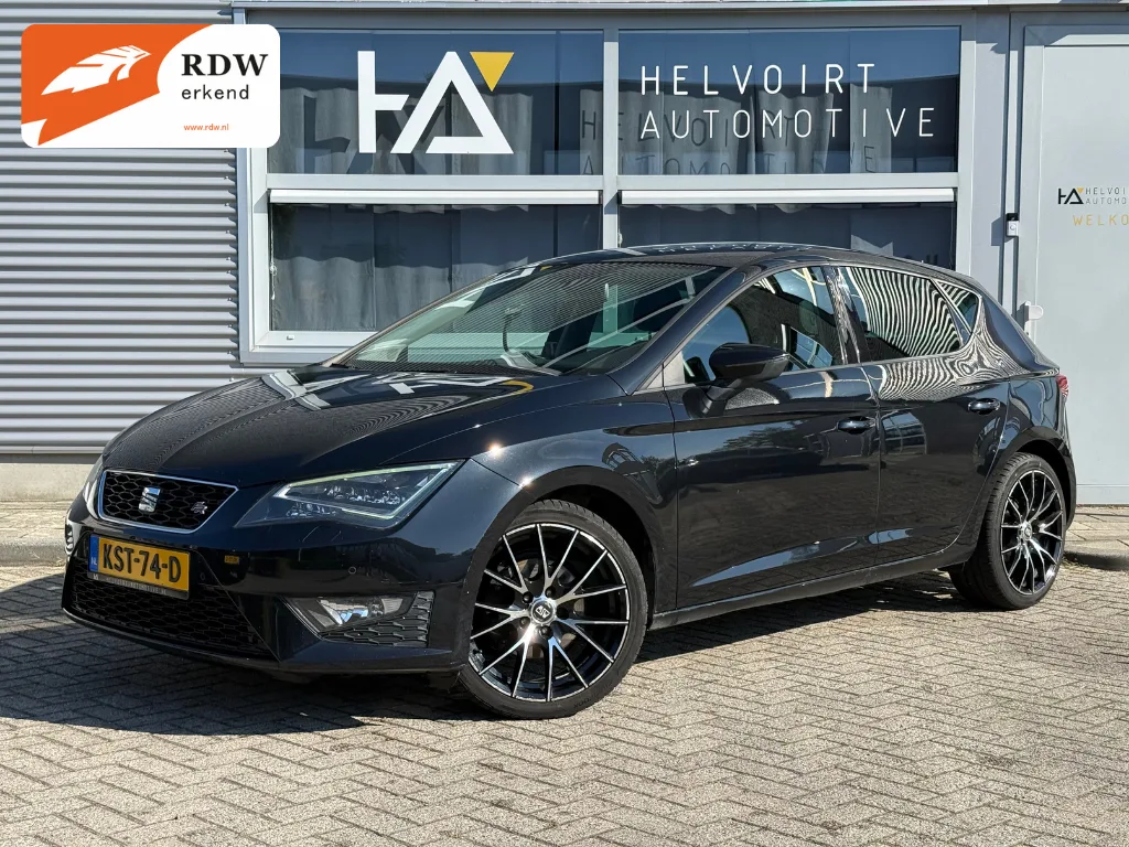 SEAT Leon (2013) — foto 1