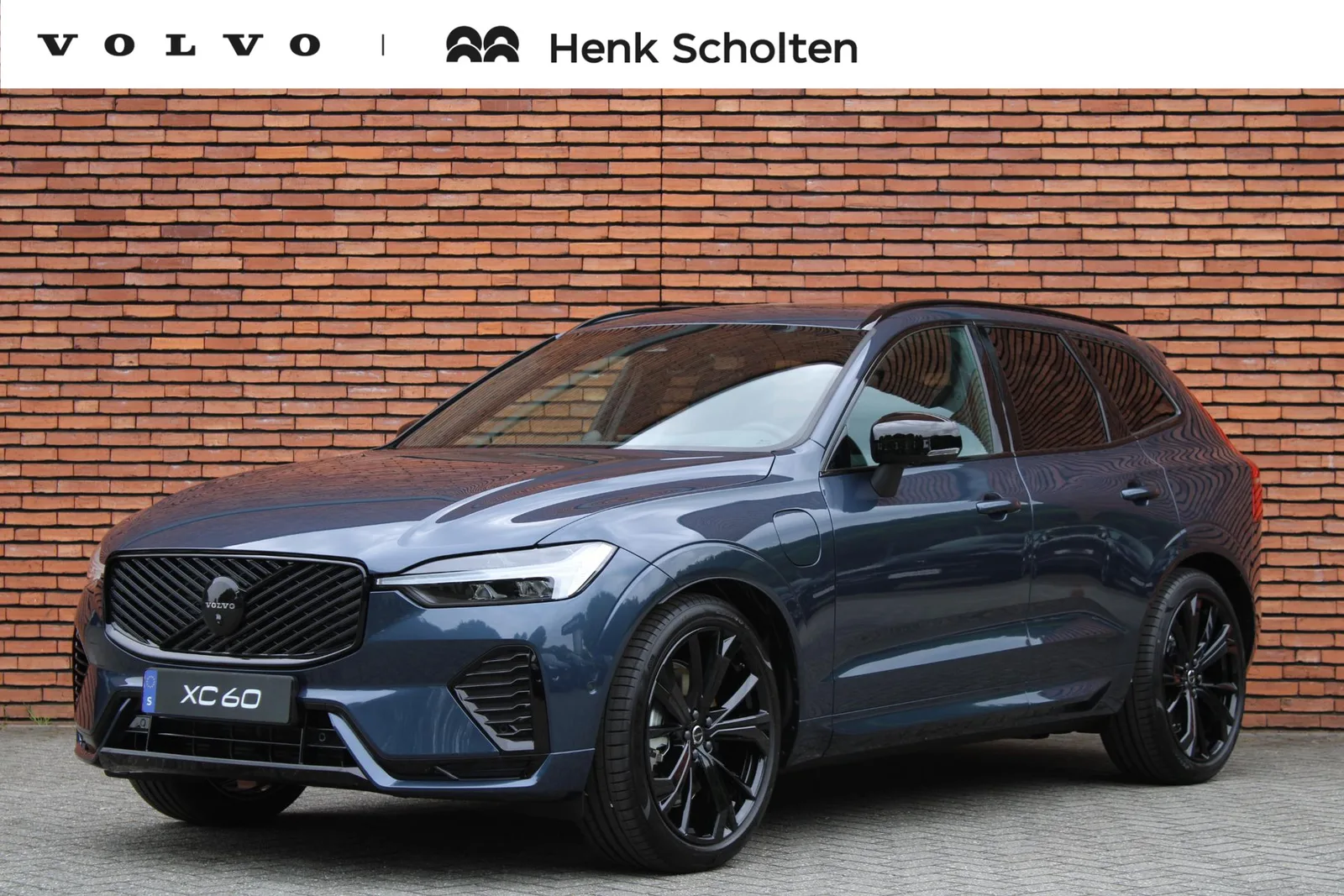 Volvo XC60 (2026) — foto 1