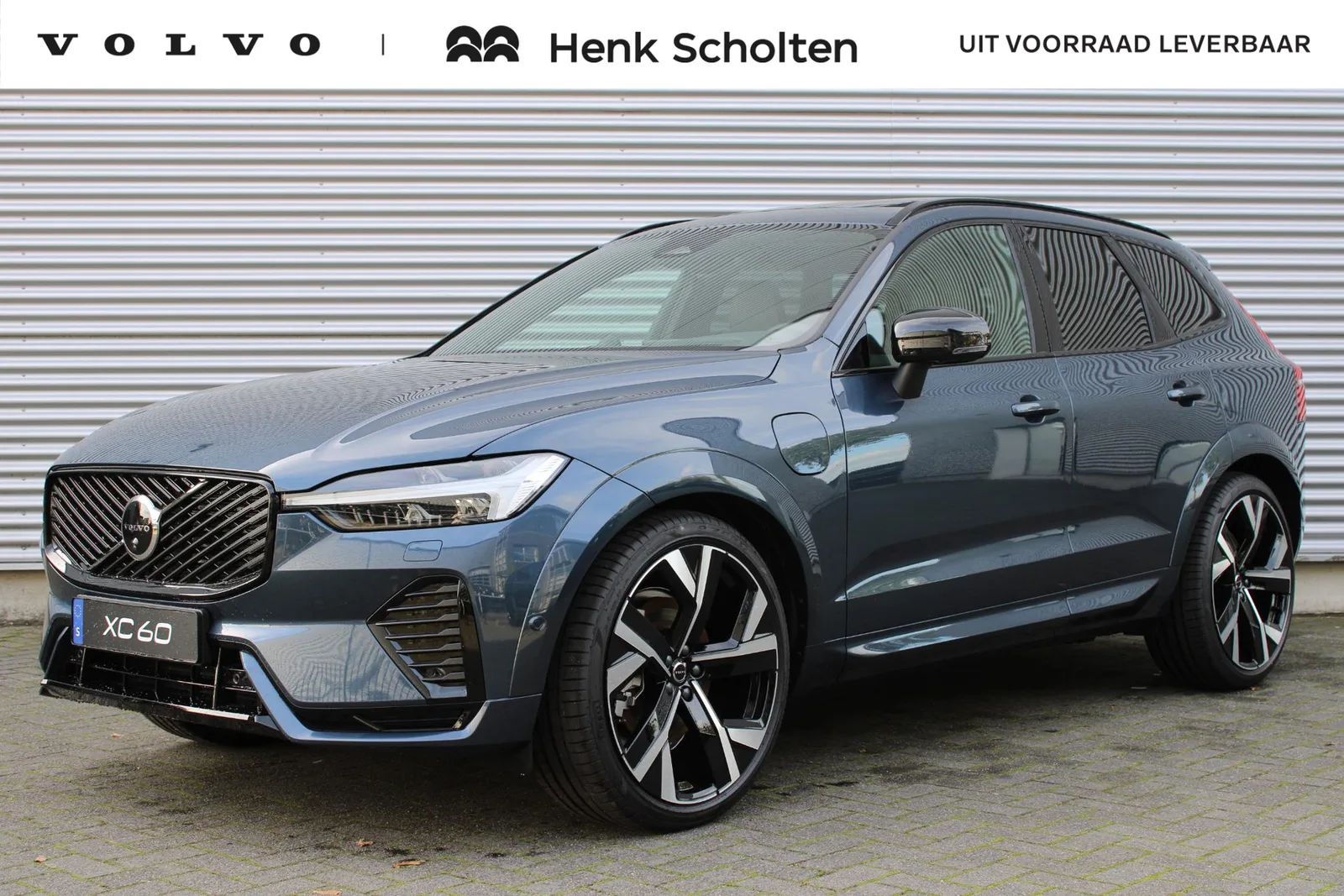Volvo XC60 (2026) — foto 1