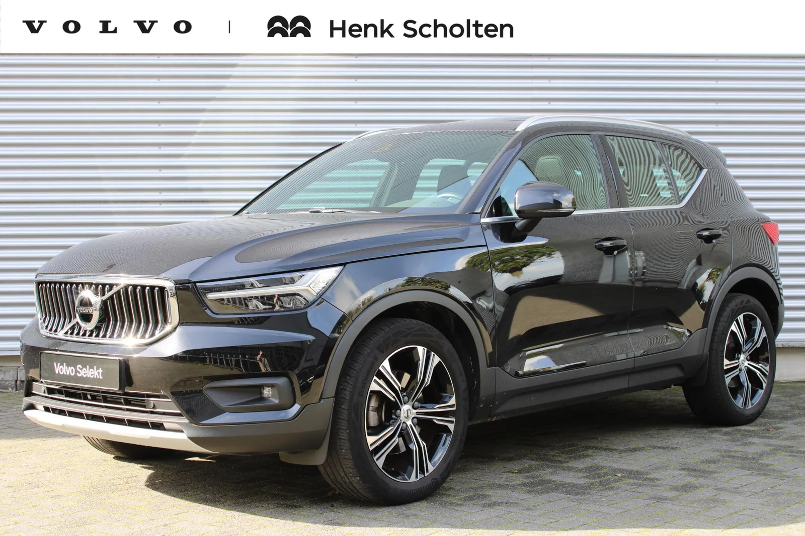 Volvo XC40 (2020) — foto 1