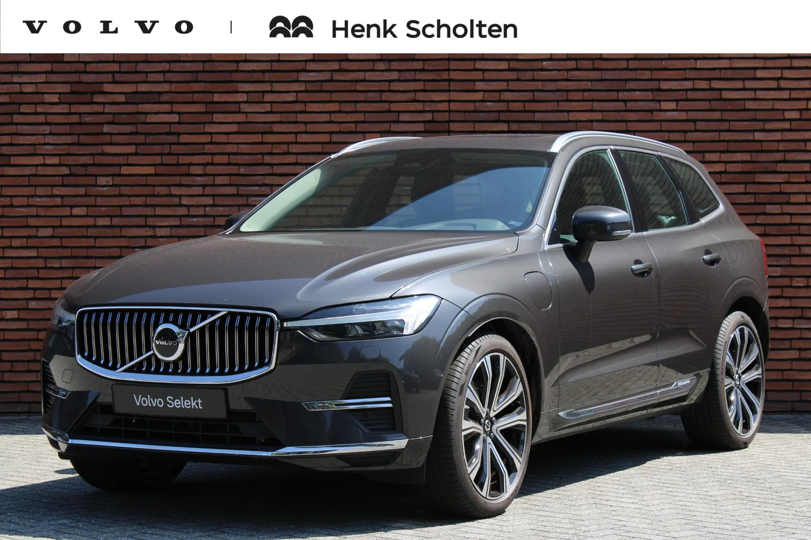 Volvo XC60 (2023) — foto 1