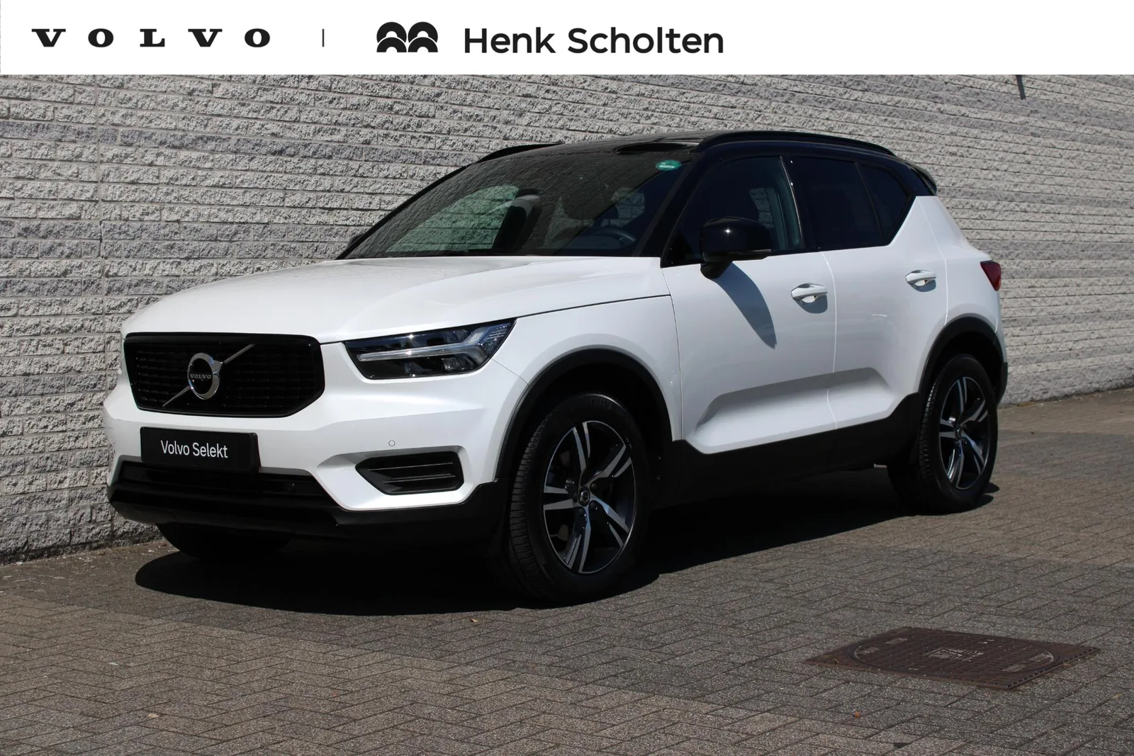 Volvo XC40 (2022) — foto 1