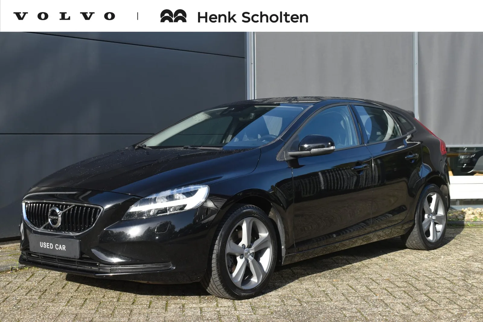 Volvo V40 (2017) — foto 1