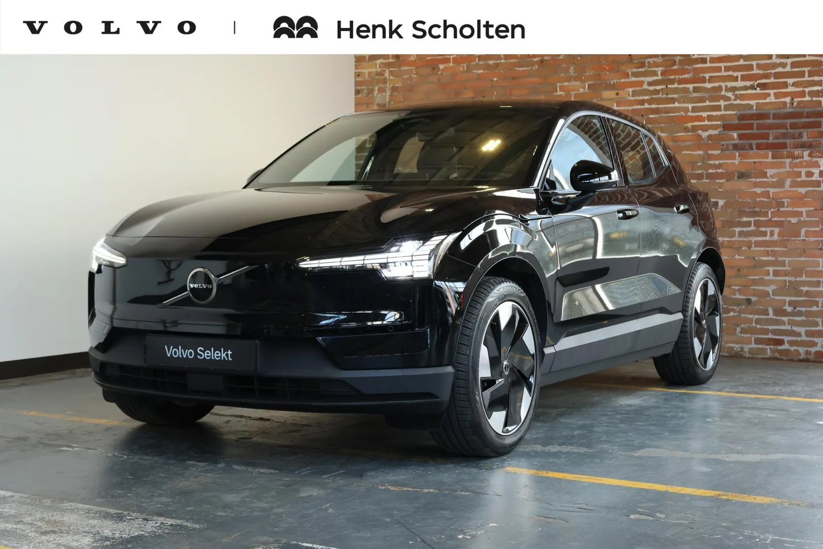 Volvo EX30 (2025) — foto 1