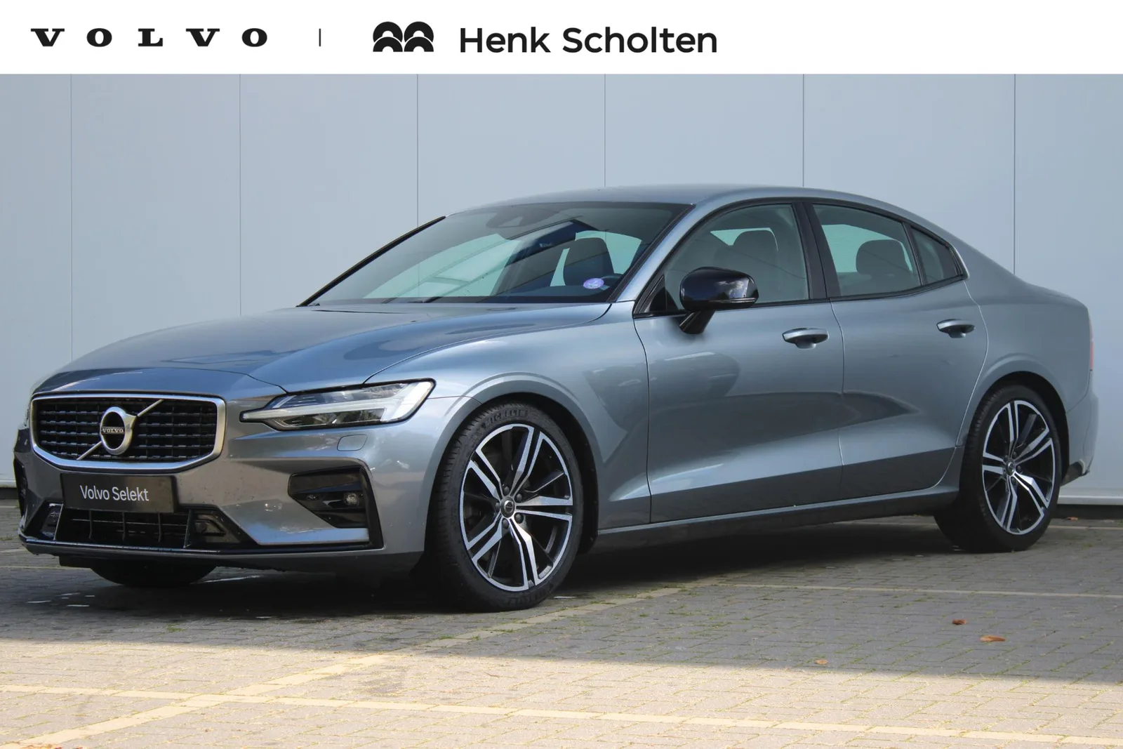 Volvo S60 (2019) — foto 1