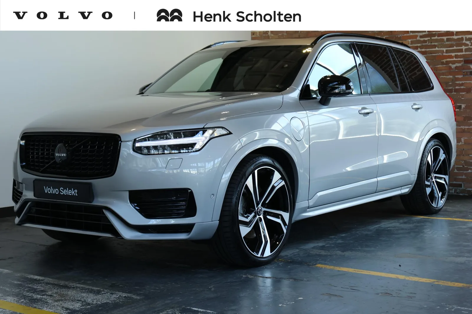Volvo XC90 (2024) — foto 1