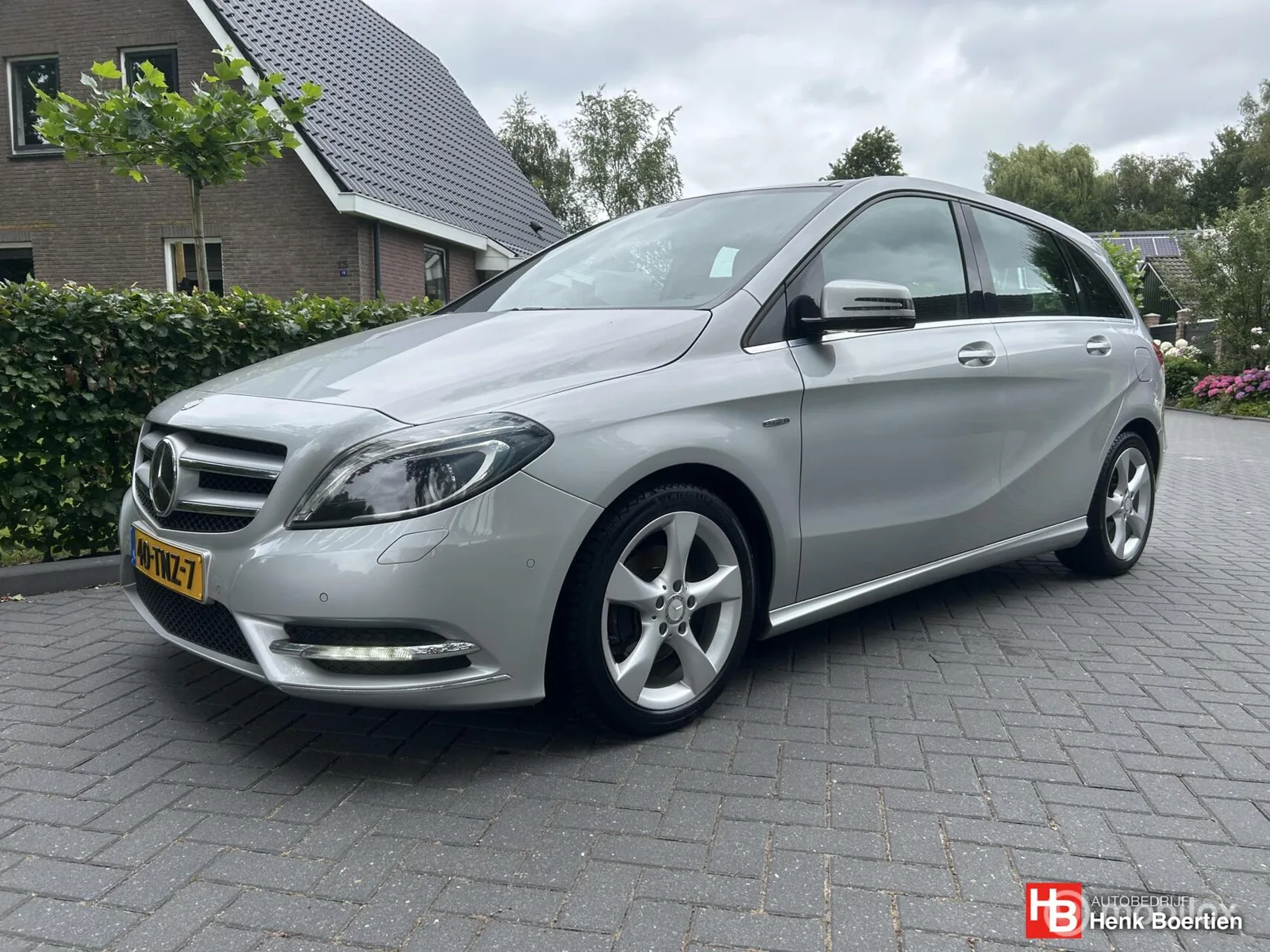 Mercedes-Benz B-Klasse (2012) — foto 1