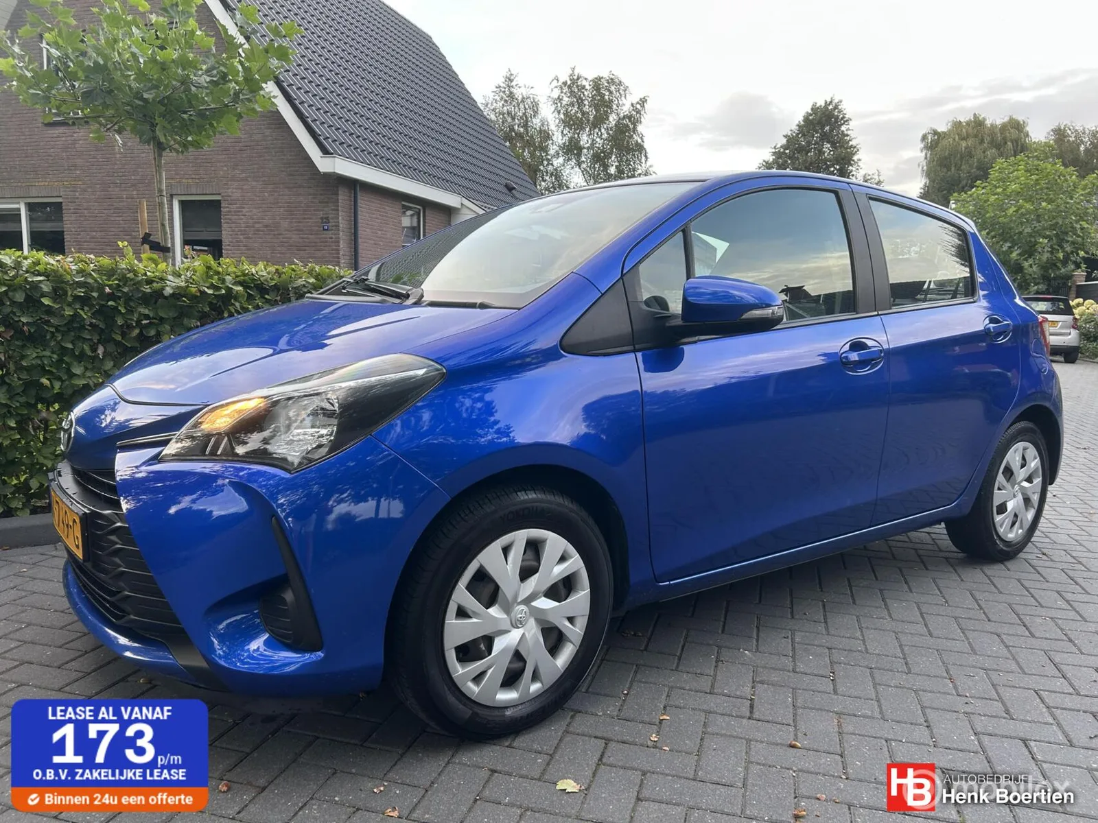 Toyota Yaris (2017) — foto 1