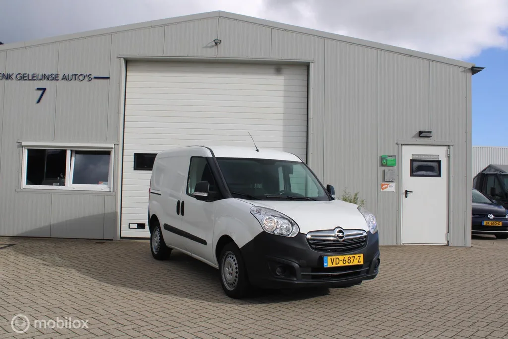 Opel Combo (2013) — foto 1