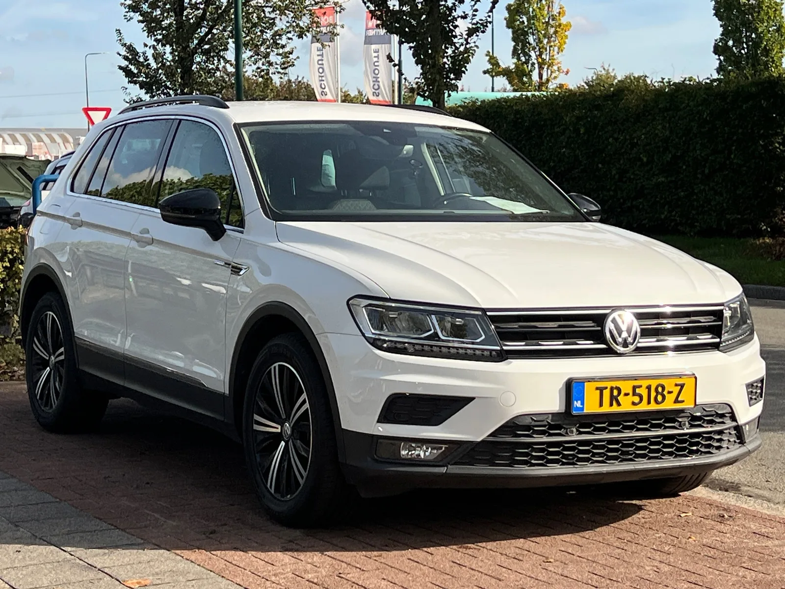 Volkswagen Tiguan (2018) — foto 1