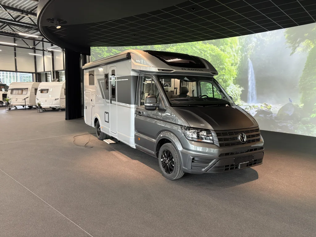 Adria Compact (2026) — foto 1