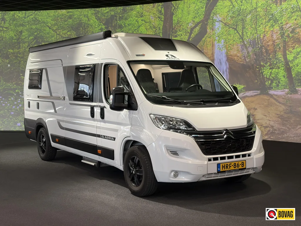 Adria Twin (2022) — foto 1