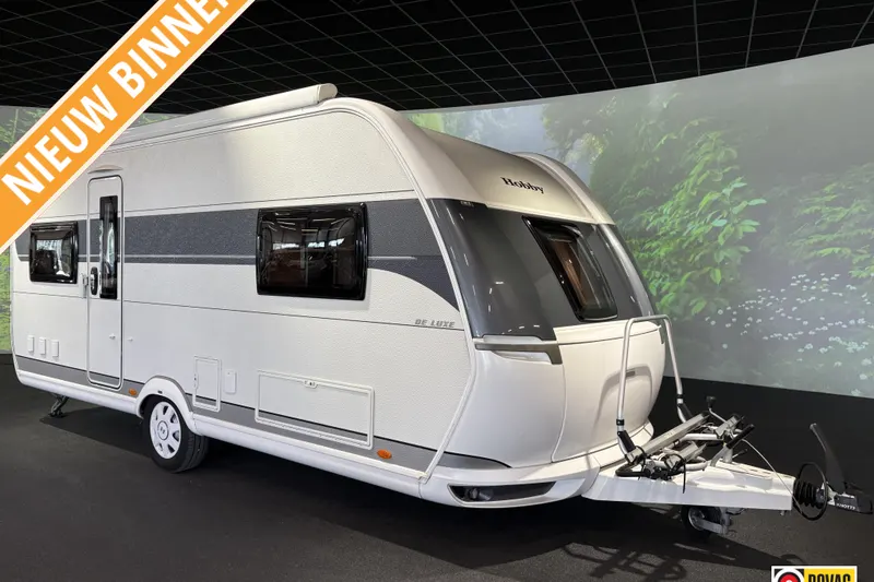 Hobby De Luxe (2023)