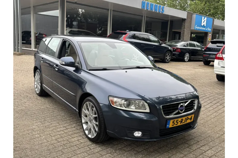Volvo V50 (2011)