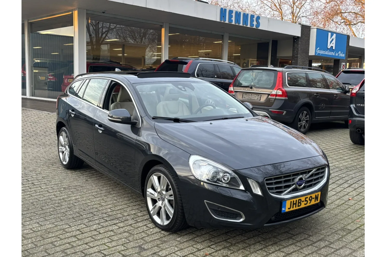Volvo V60 (2011) — foto 1
