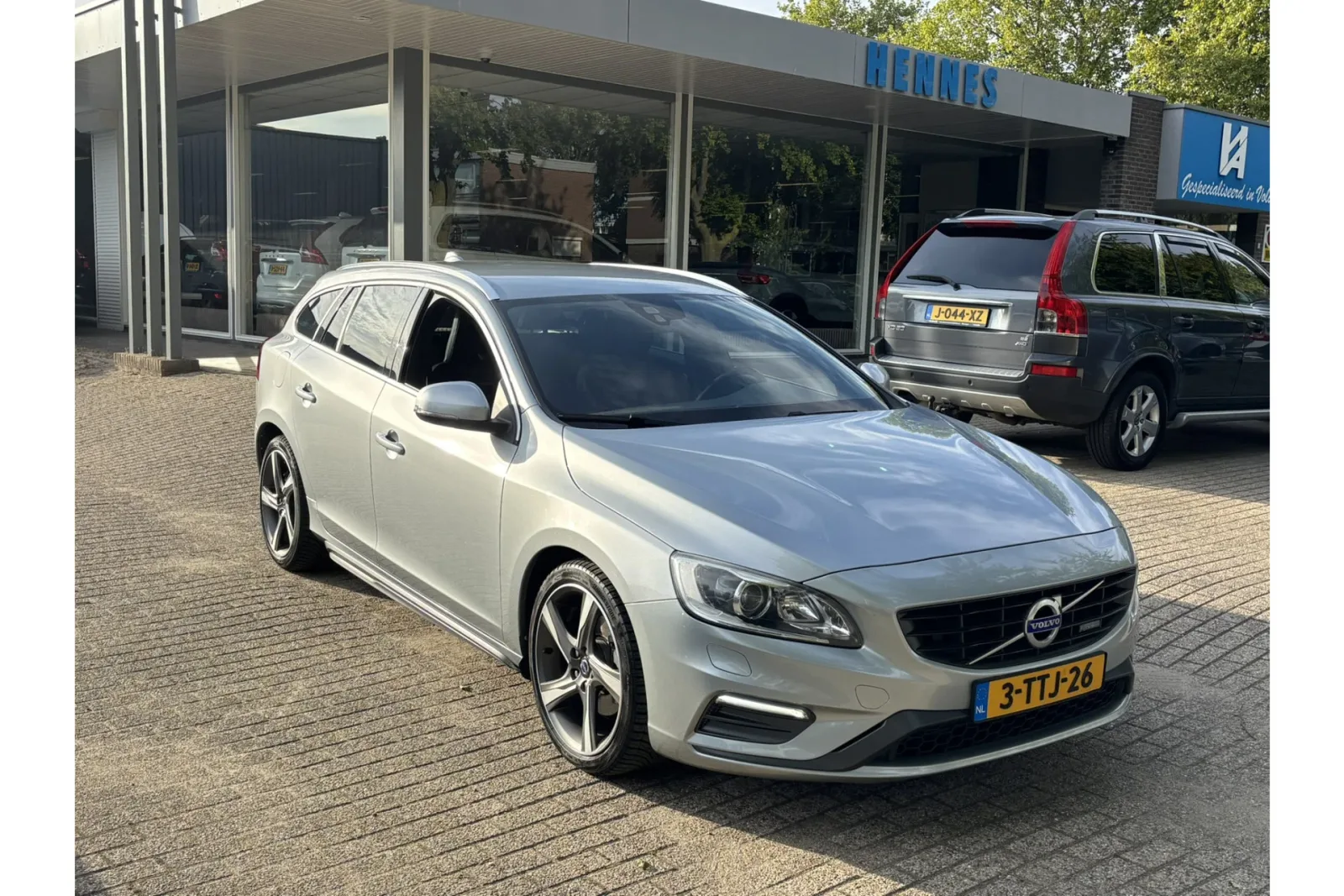 Volvo V60 (2014) — foto 1