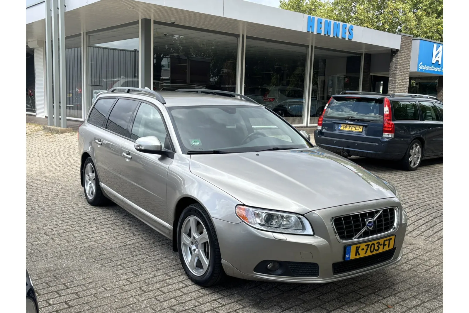 Volvo V70 (2009) — foto 1