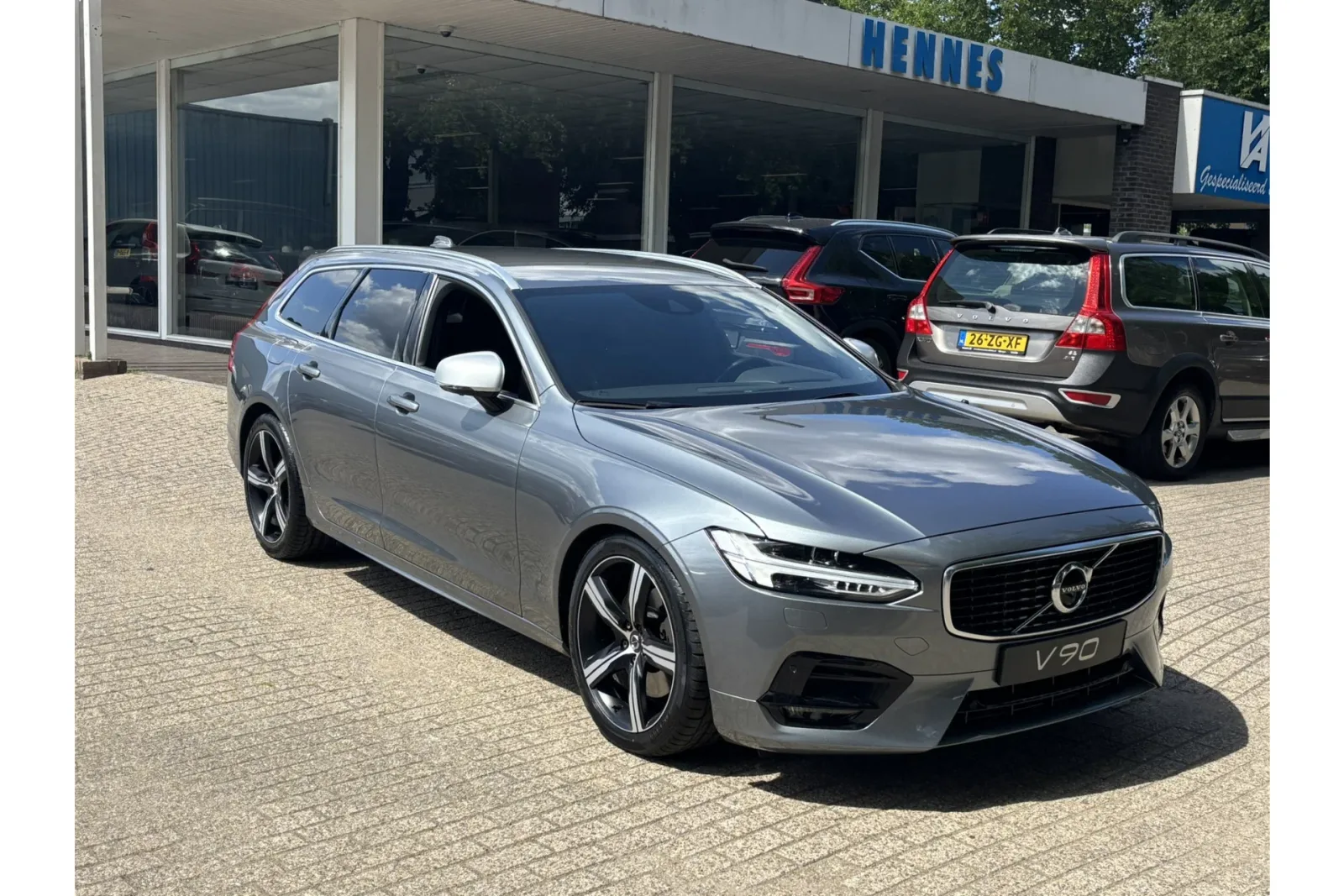 Volvo V90 (2018) — foto 1