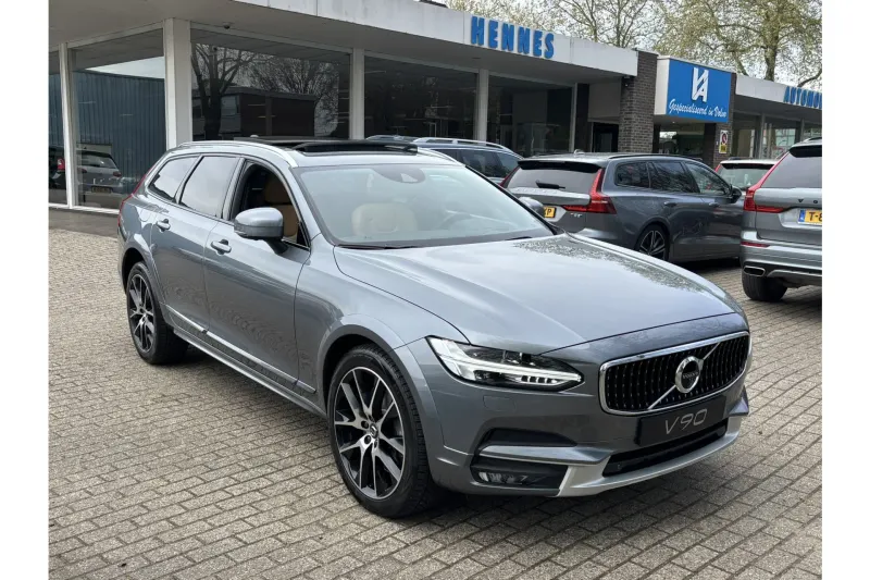 Volvo V90 (2017)