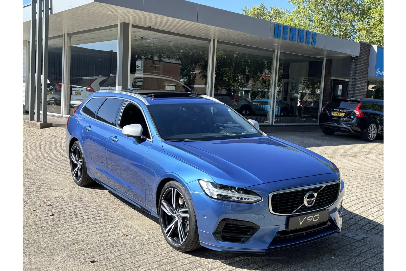 Volvo V90 (2018) — foto 1