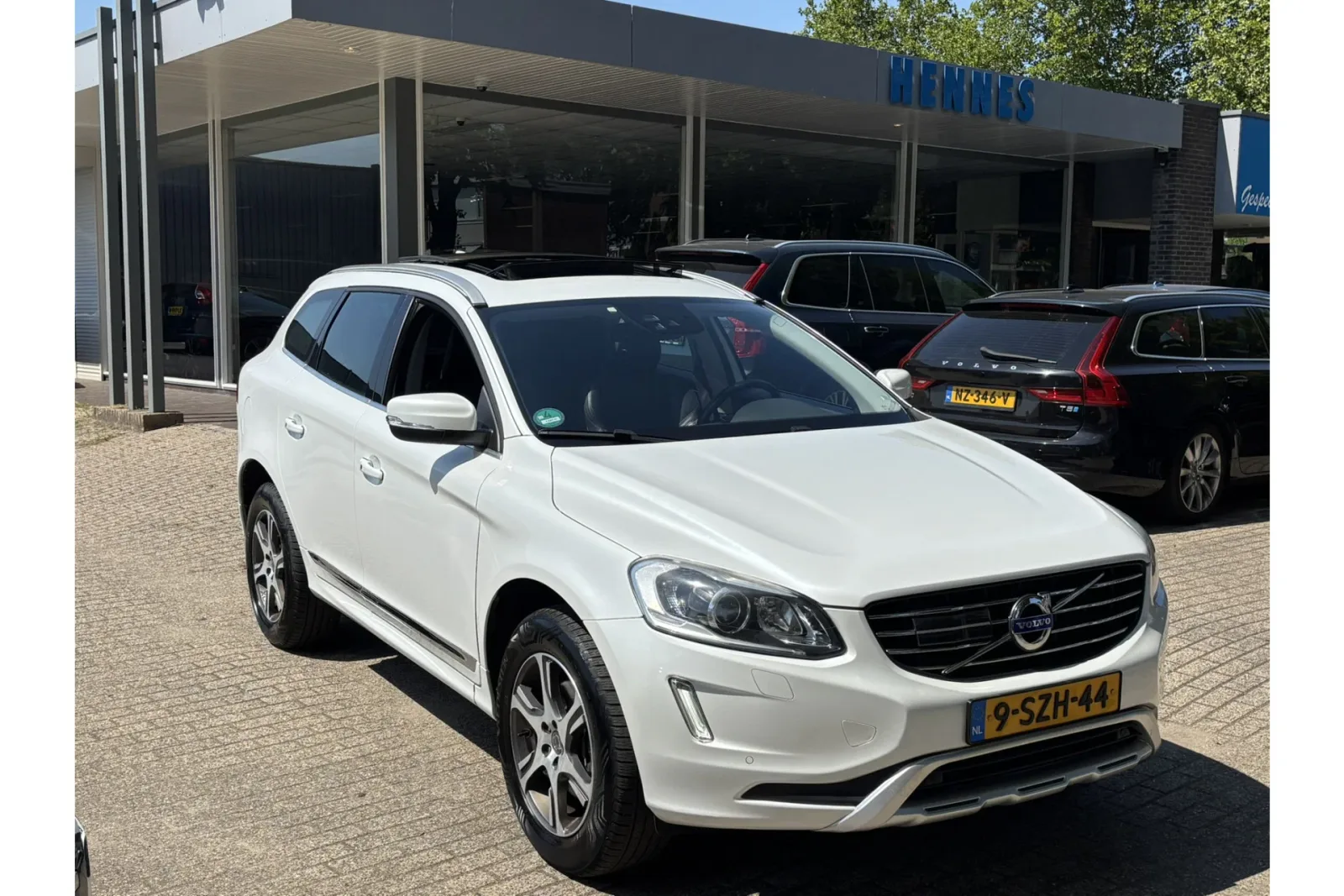 Volvo XC60 (2014) — foto 1