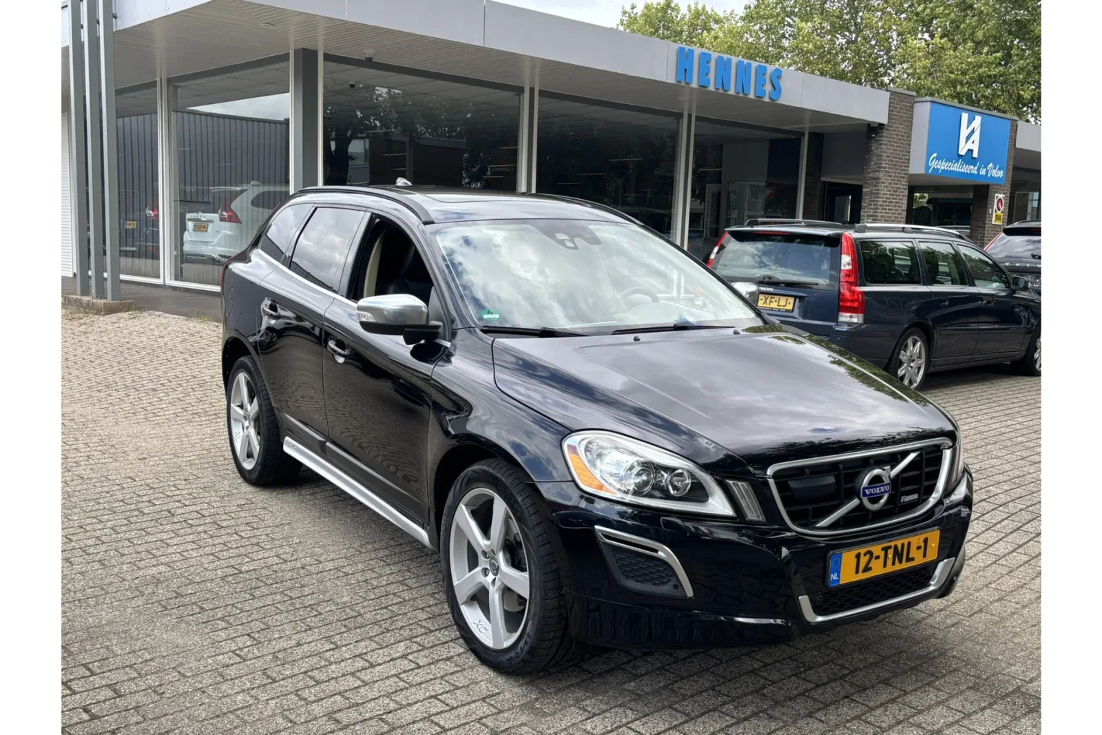 Volvo XC60 (2012) — foto 1