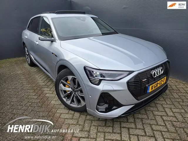 Audi e-tron (2021) — foto 1