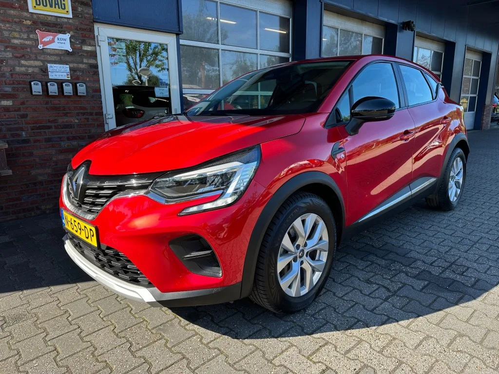 Renault Captur (2020) — foto 1