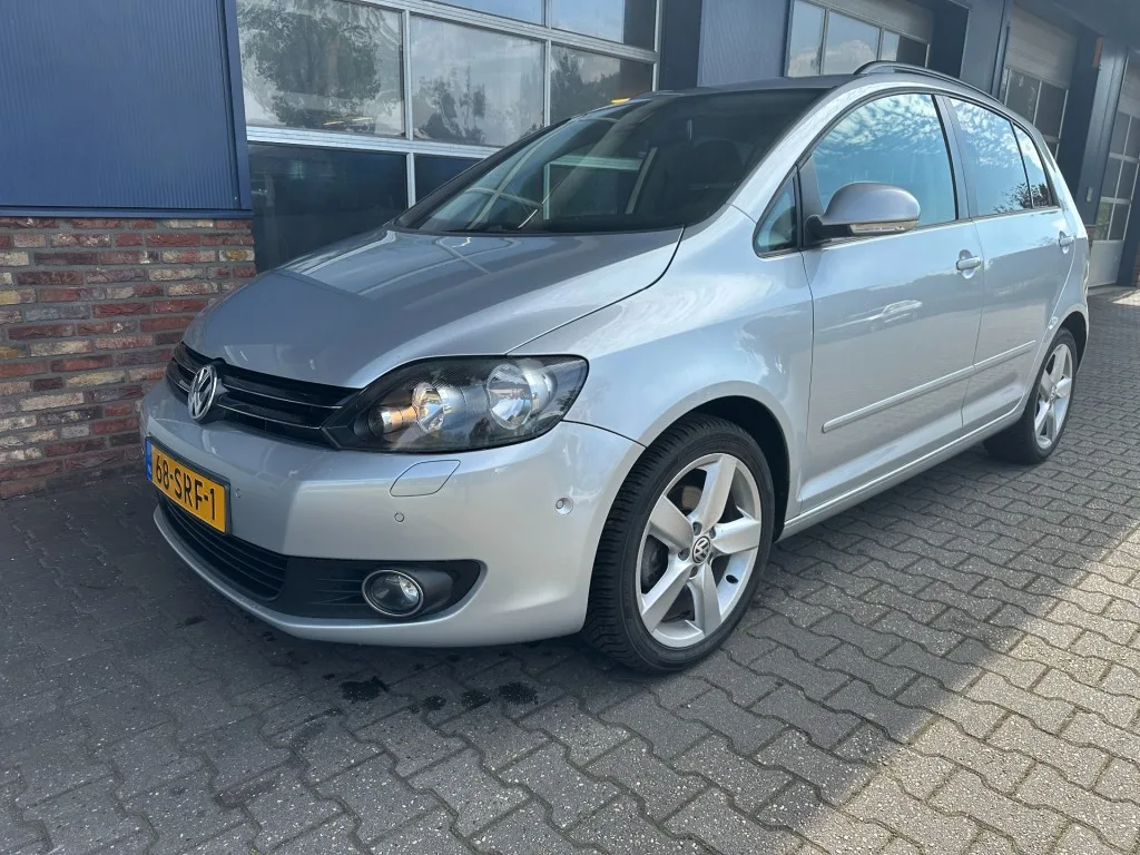 Volkswagen Golf (2011) — foto 1