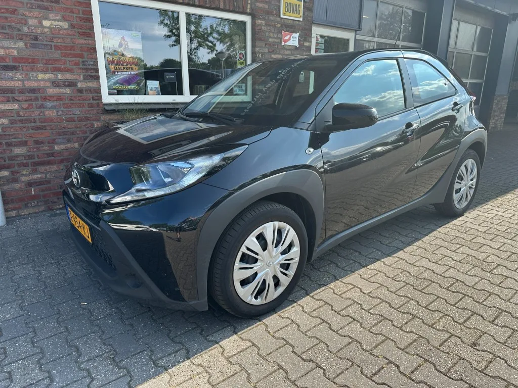 Toyota Aygo X (2023) — foto 1