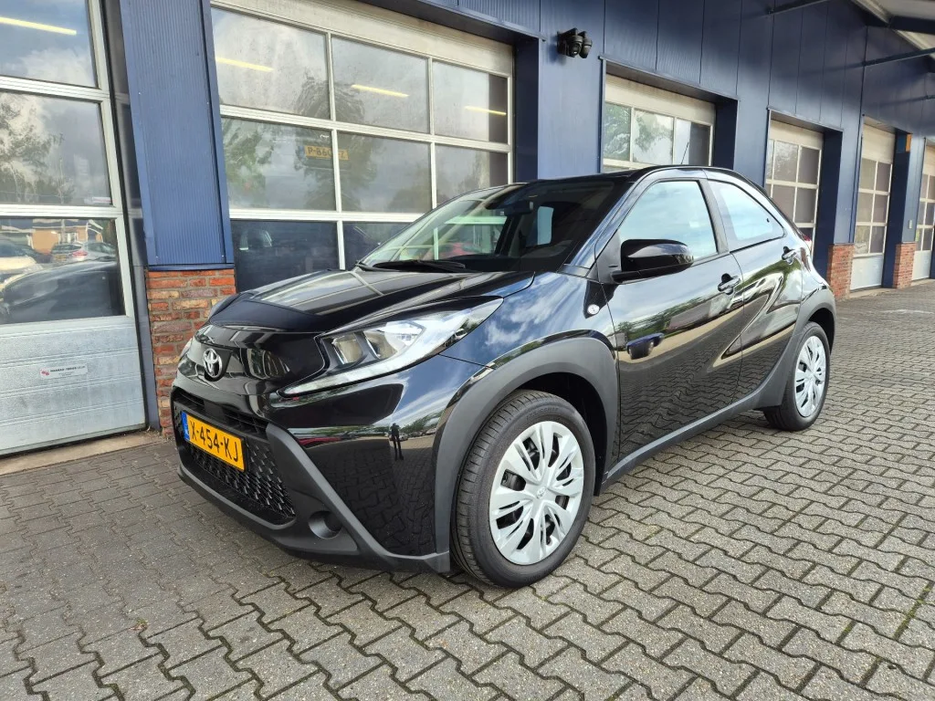 Toyota Aygo X (2023) — foto 1