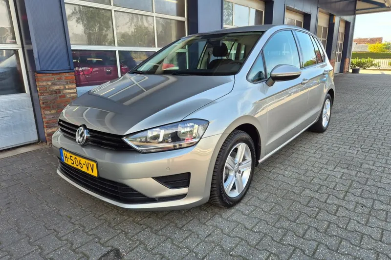 Volkswagen Golf Sportsvan (2015)