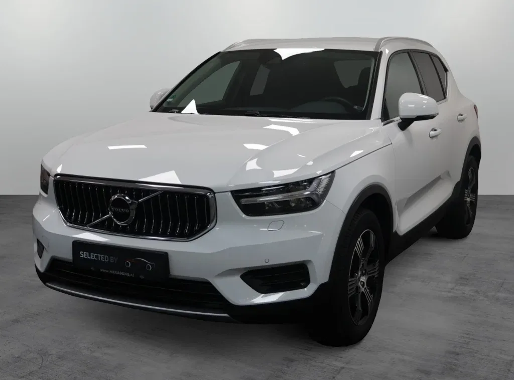 Volvo XC40 (2022) — foto 1